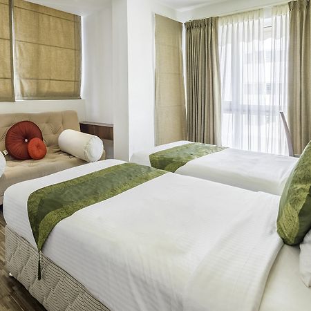 Treebo Trend J'S Five Two Boutique Hotel Ченай Екстериор снимка